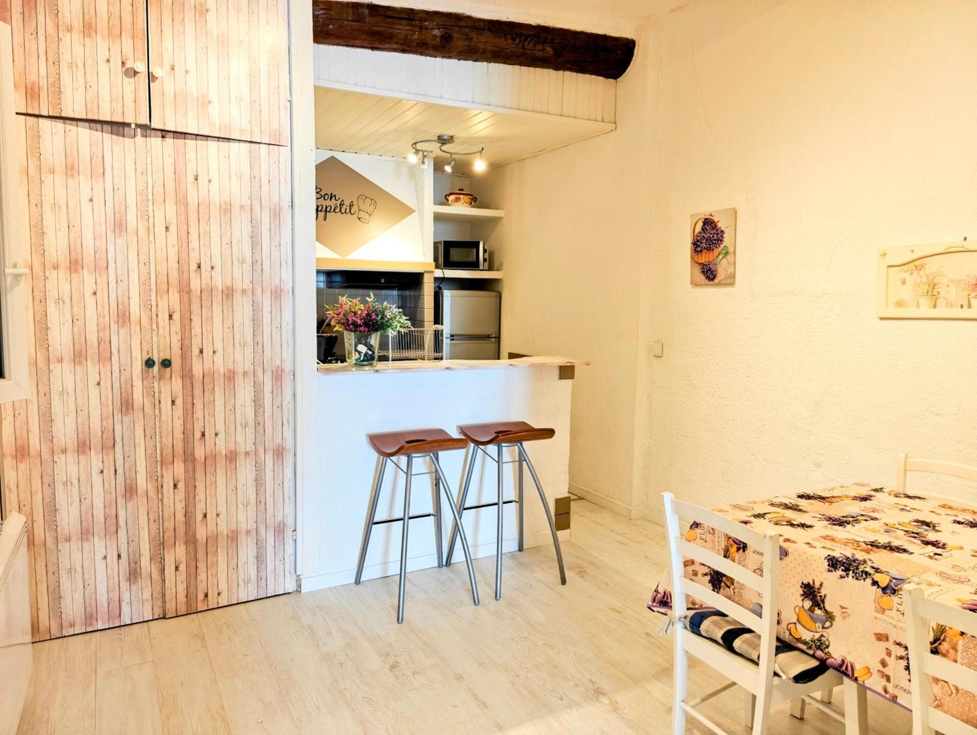 St Joseph - Great Holiday Flat - Old Town For 4 Nice Extérieur photo